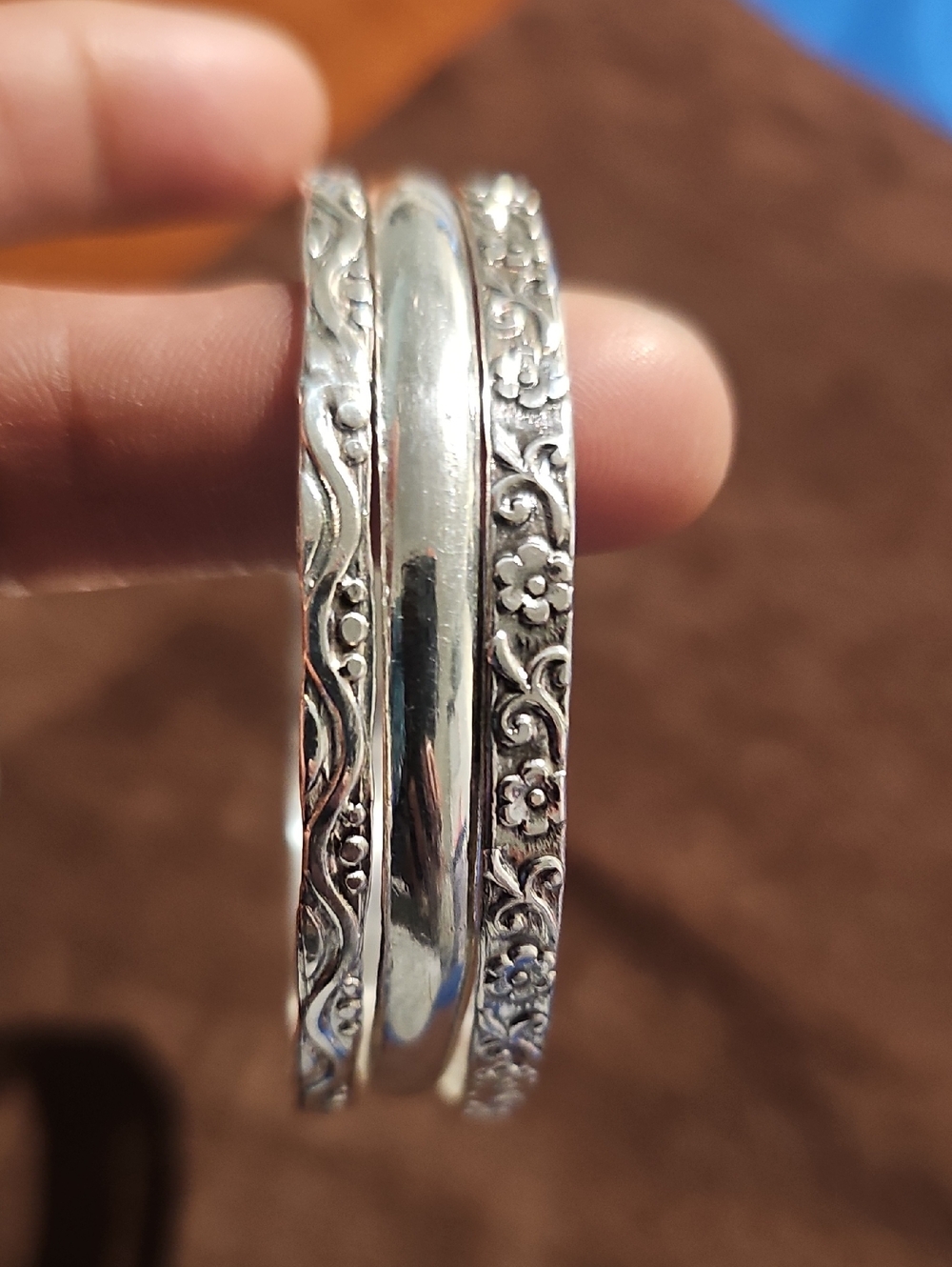 925 Sterling Silver Floral and Polished Bangles Set Of Three Ladies Size 8